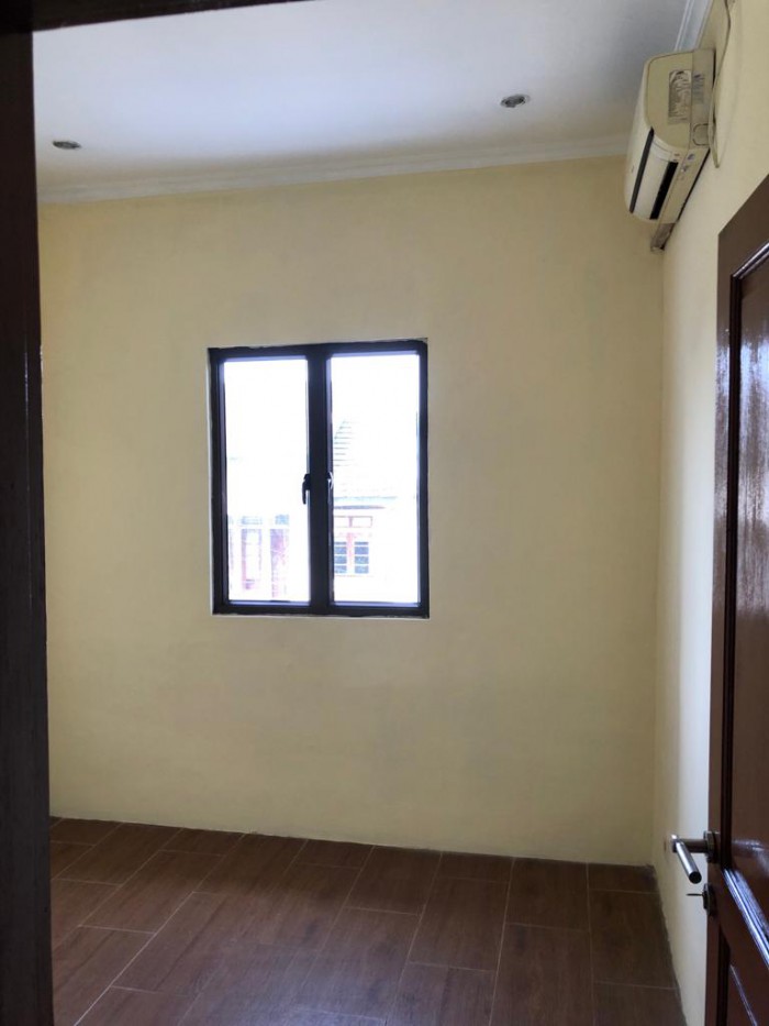 Rumah dijual di Cinere Raya Depok